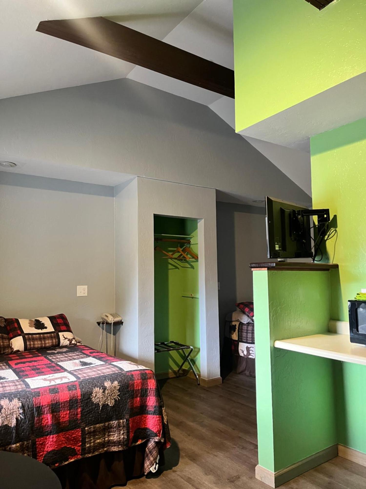 Dean Creek Resort Redway Dış mekan fotoğraf